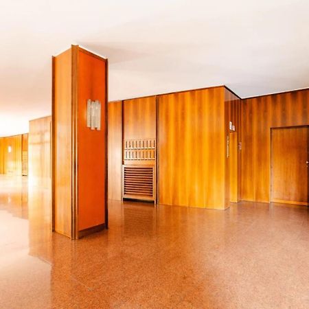 Luxury 2 Bedroom Apartament, Close To San Siro, Fiera And 10 Min Metro To Duomo Milano Exteriör bild