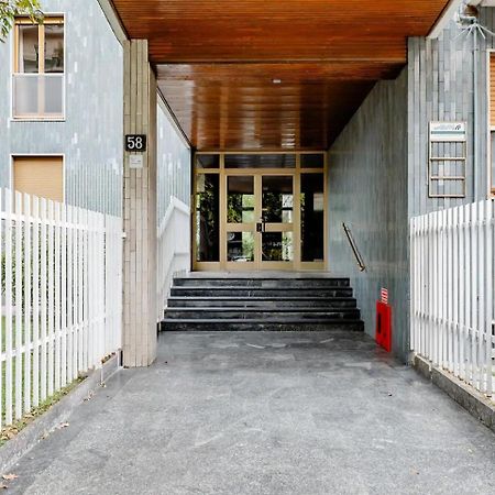 Luxury 2 Bedroom Apartament, Close To San Siro, Fiera And 10 Min Metro To Duomo Milano Exteriör bild