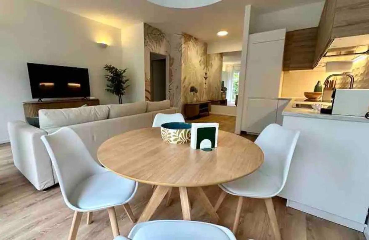 Luxury 2 Bedroom Apartament, Close To San Siro, Fiera And 10 Min Metro To Duomo Milano Exteriör bild